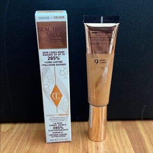 CHARLOTTE TILBURY BEAUTIFUL SKIN FOUNDATION 9 WARM